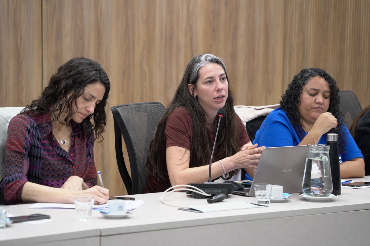 PaulaPenacca's tweet image. Cada vez son más las personas en situación de calle. Hoy en @DiputadosAR, junto con distintas organizaciones que abordan esta problemática en todo el país nos comprometimos a construir una gran Mesa Federal.