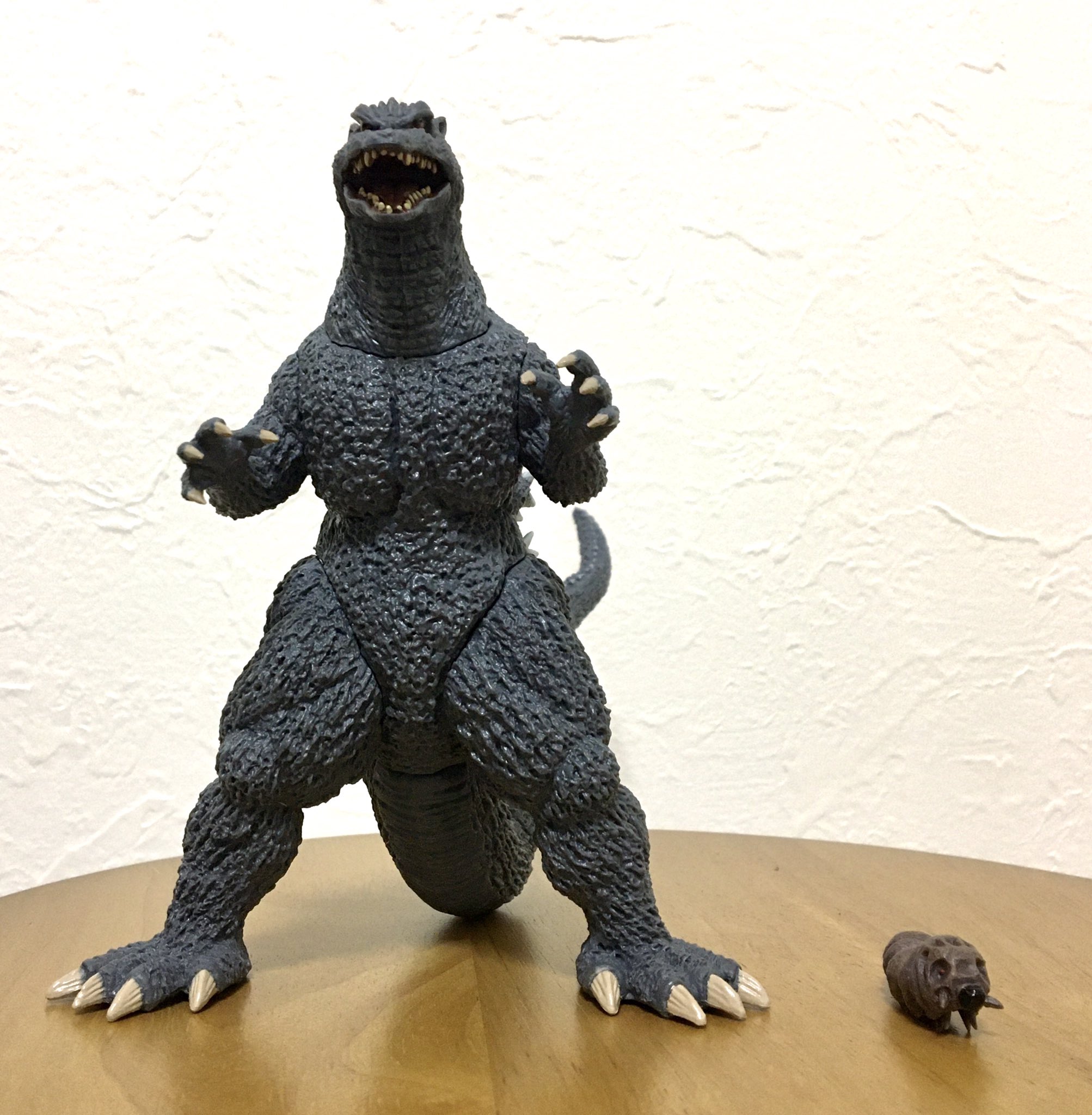 サンガッツ本舗 東宝怪獣総進撃 ミニラ & モスラ幼虫 サンガッツ本舗