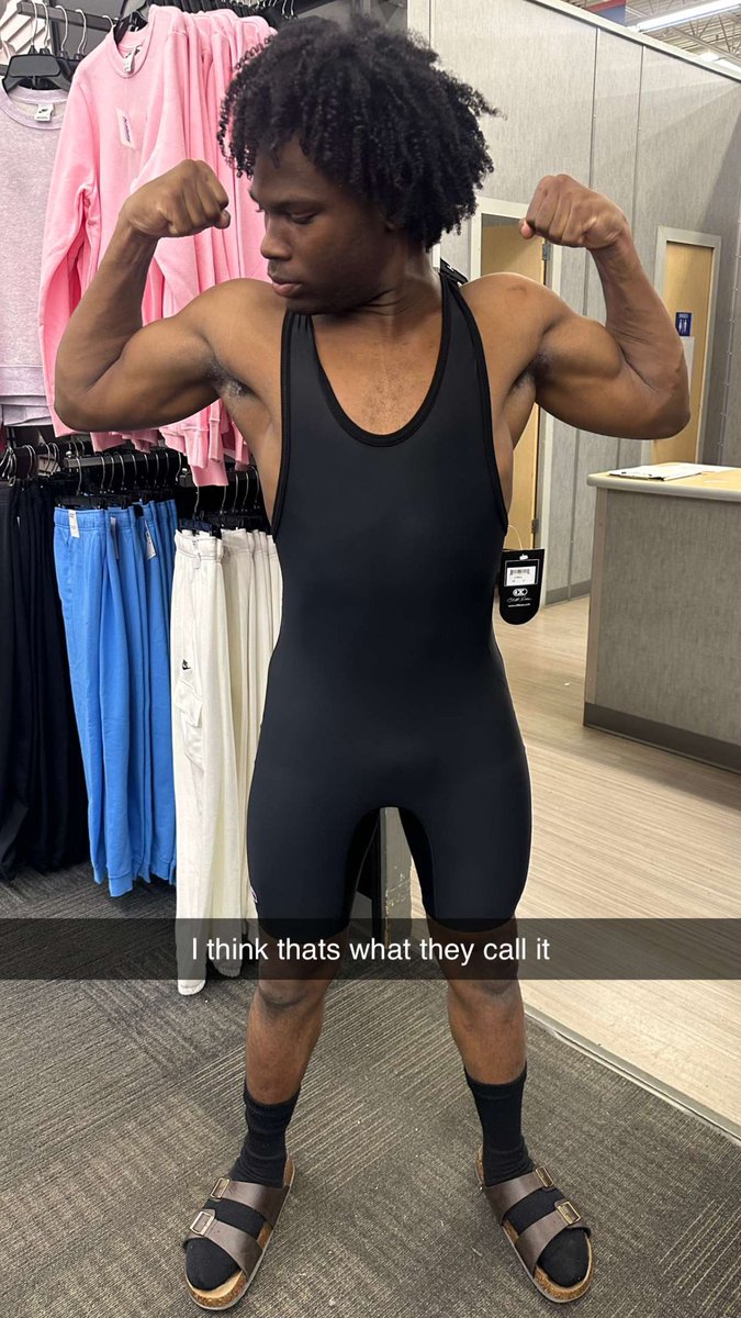 finerthingsrose's tweet photo. He is so fine to me idc 😩🥀 https://t.co/3TQejkr23L