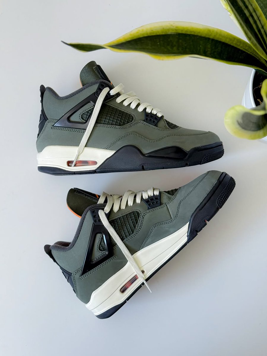 JustFreshKicks tweet media