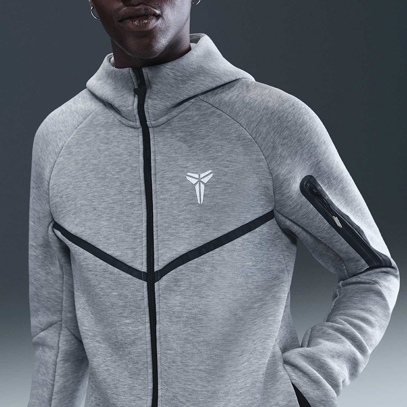 For a limited time, the Nike Kobe Tech Fleece Windrunner Jacket is 20% OFF retail at $116 each + FREE shipping. Use promo code SUMMER20 at checkout.

Black -> footlocker.8s4u9r.net/9L3ZZW

Grey Heather -> footlocker.8s4u9r.net/553GGj