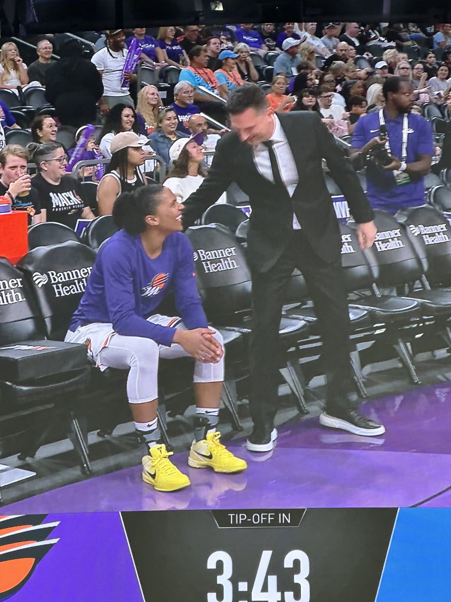 david_bernauer's tweet photo. It must be before the Covid bubble, because coach Nate Tibbetts is wearing a suit for this game. Old heads like me are smiling everywhere https://t.co/MeIM1ZGR8Y