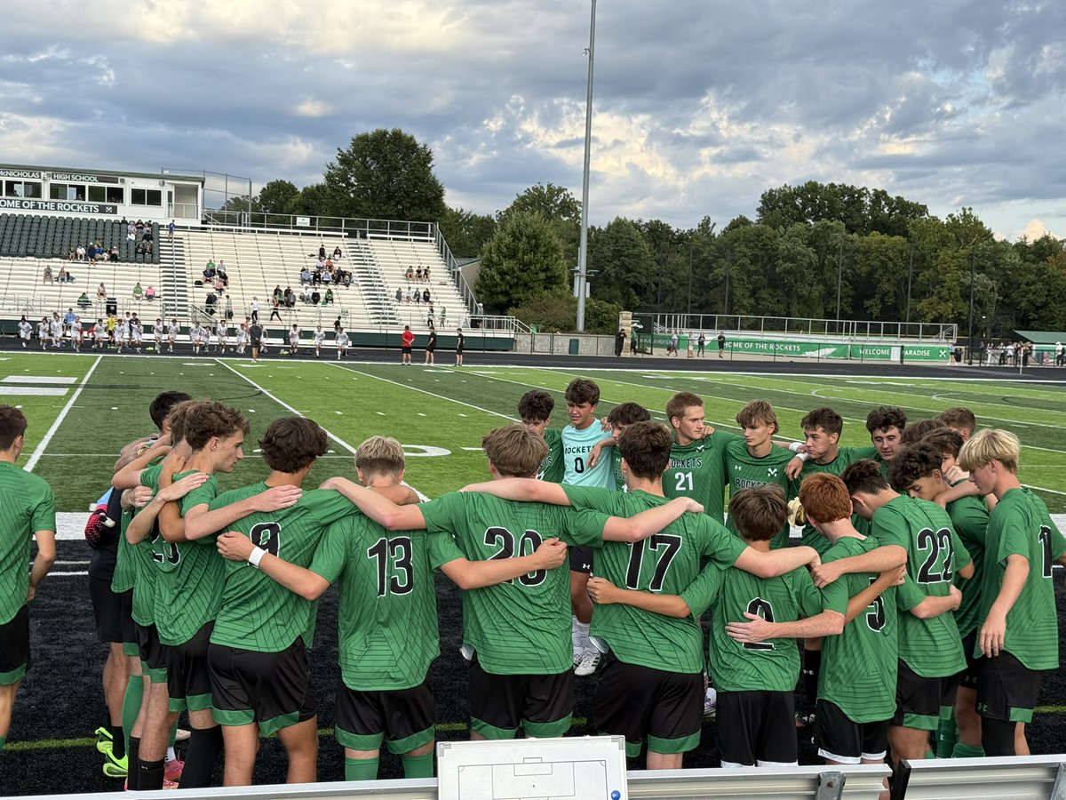 McNAthletics's tweet image. B Soc | Game time! 

Rockets vs Crusaders! Here we go! 

#BondedTogether
