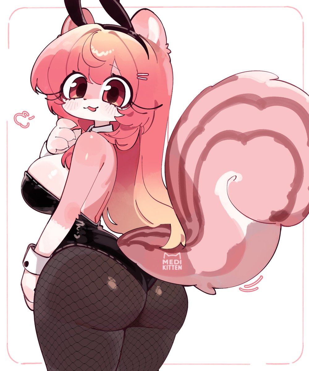 Fluffy squirrel🤍