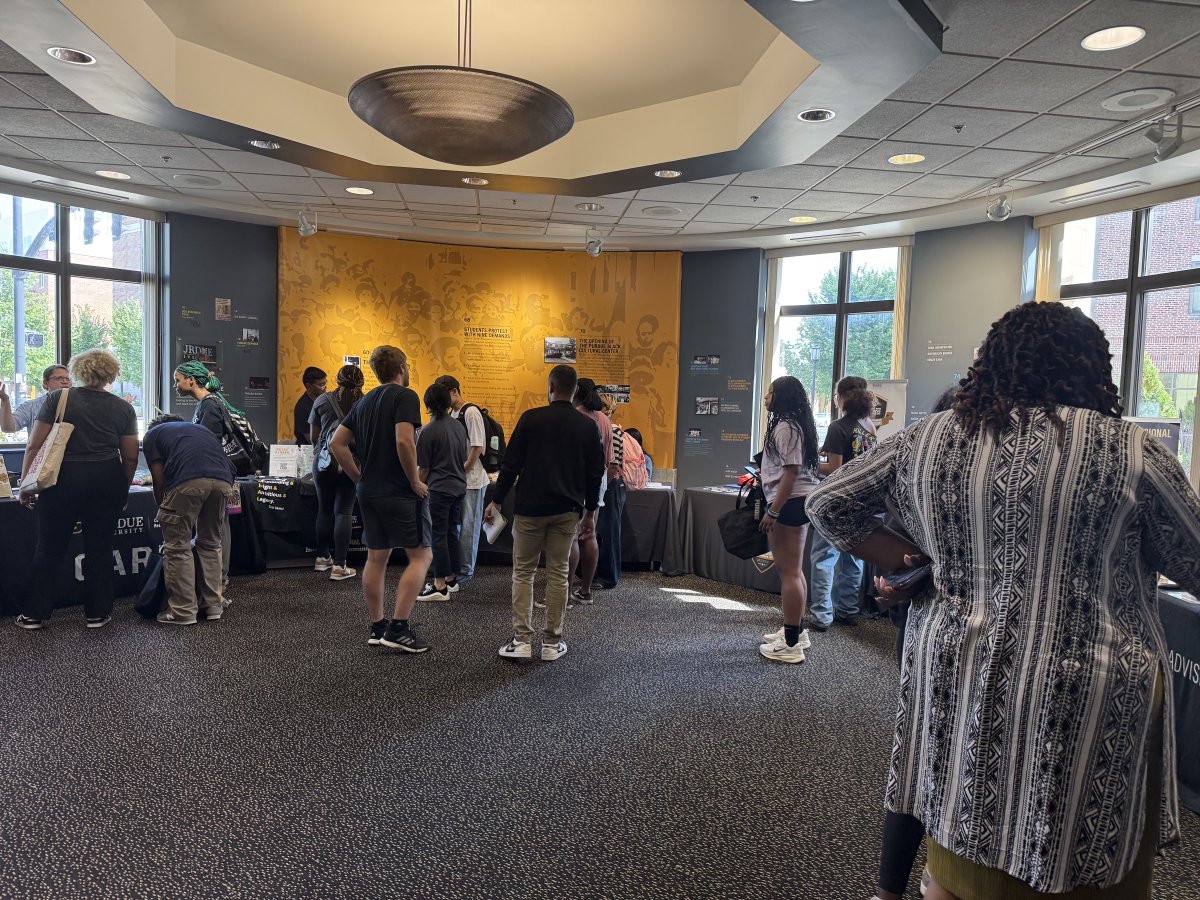 purdue_bcc's tweet image. Thank you to everyone who came out to Boilerfest! 💛🖤 It was amazing meeting new students & reconnecting with current ones. The BCC is excited for what this semester holds!
#PurdueWOW #PurdueBCC #purduestudents #PurdueUniversity