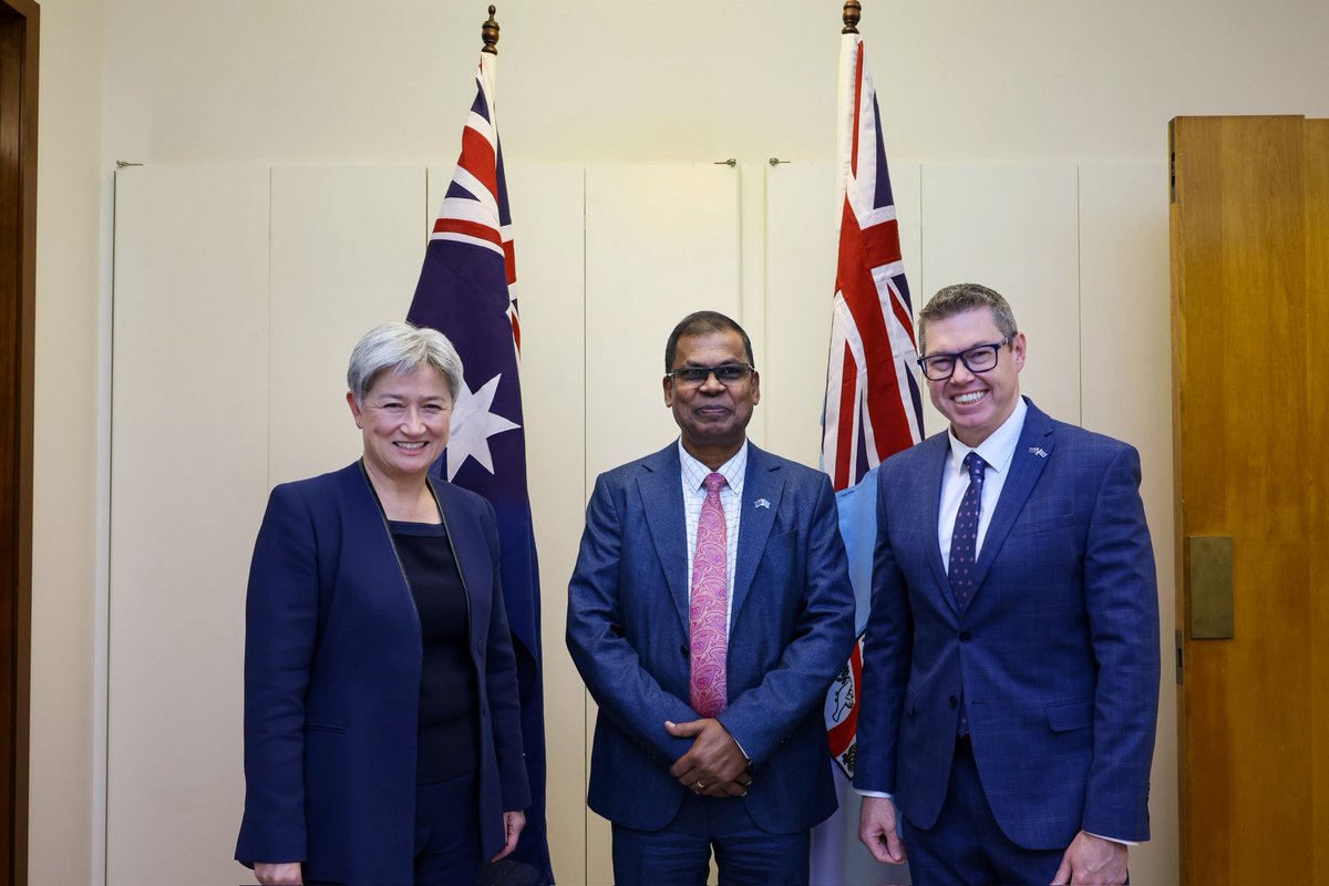 Senator Penny Wong tweet media