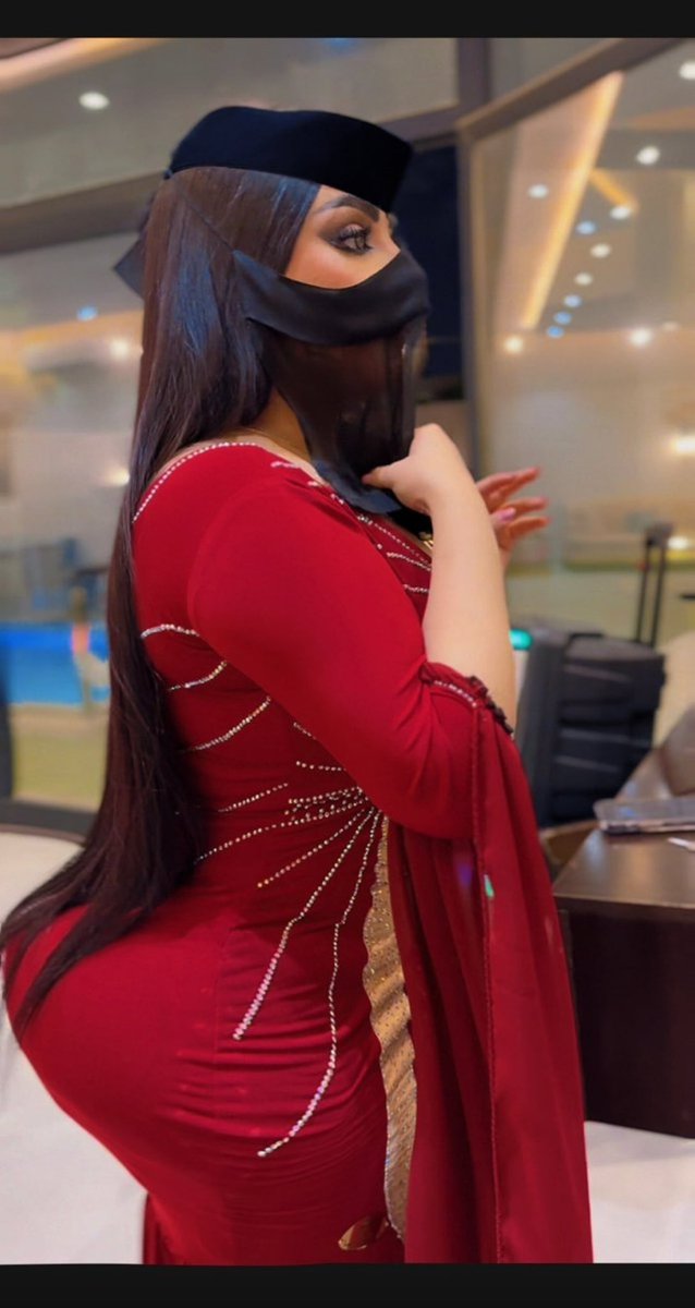 مين دماغه مختلفه وعنده صور حلوه مع الكلام 👅🙈👅🍑 شيطاني حااااضر 🍑👅🙈