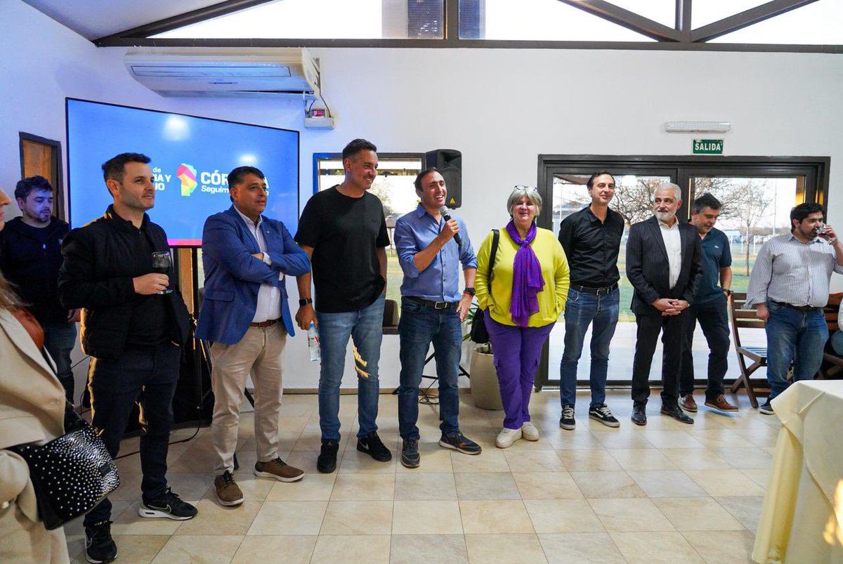 miguelsiciliano's tweet photo. Quiero agradecer al gran equipo del @minjusytrabcba de Córdoba por el compromiso, la entrega y la pasión con la que trabajan cada día. 

Son el motor que hace posible que sigamos avanzando en una provincia más justa, más inclusiva y más humana.

Su esfuerzo y vocación nos inspiran a redoblar la apuesta, porque sabemos que juntos podemos construir una Córdoba llena de oportunidades, donde cada derecho sea respetado y cada persona pueda proyectar un futuro mejor. ⚖️✨

¡Sigamos caminando este camino, porque lo mejor está por venir!