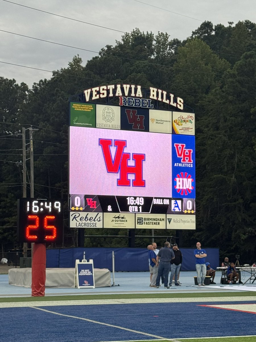📍Vestavia Hills High School #XOStats #StatsDoneRight #AHSAA