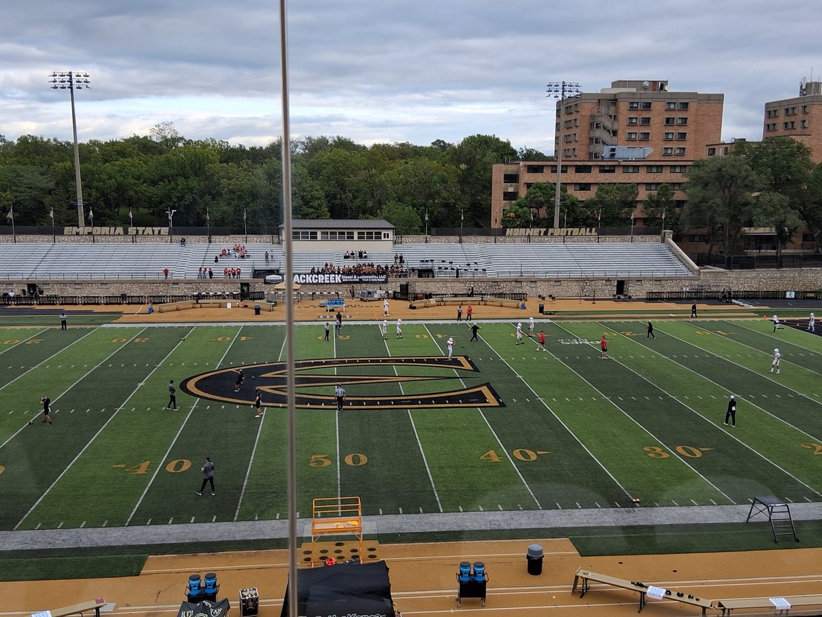 Interesting opening season match up tonight as Emporia State hosts Minot State in fun game to start the season. MSU trys to build off a strong 2024 season while ESU looks to reload after losing key pieces from last year
