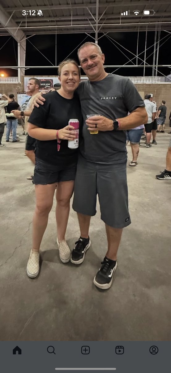 RedCatRob's tweet image. Missing my girls today at Skagit. Love it when there at the track with me.