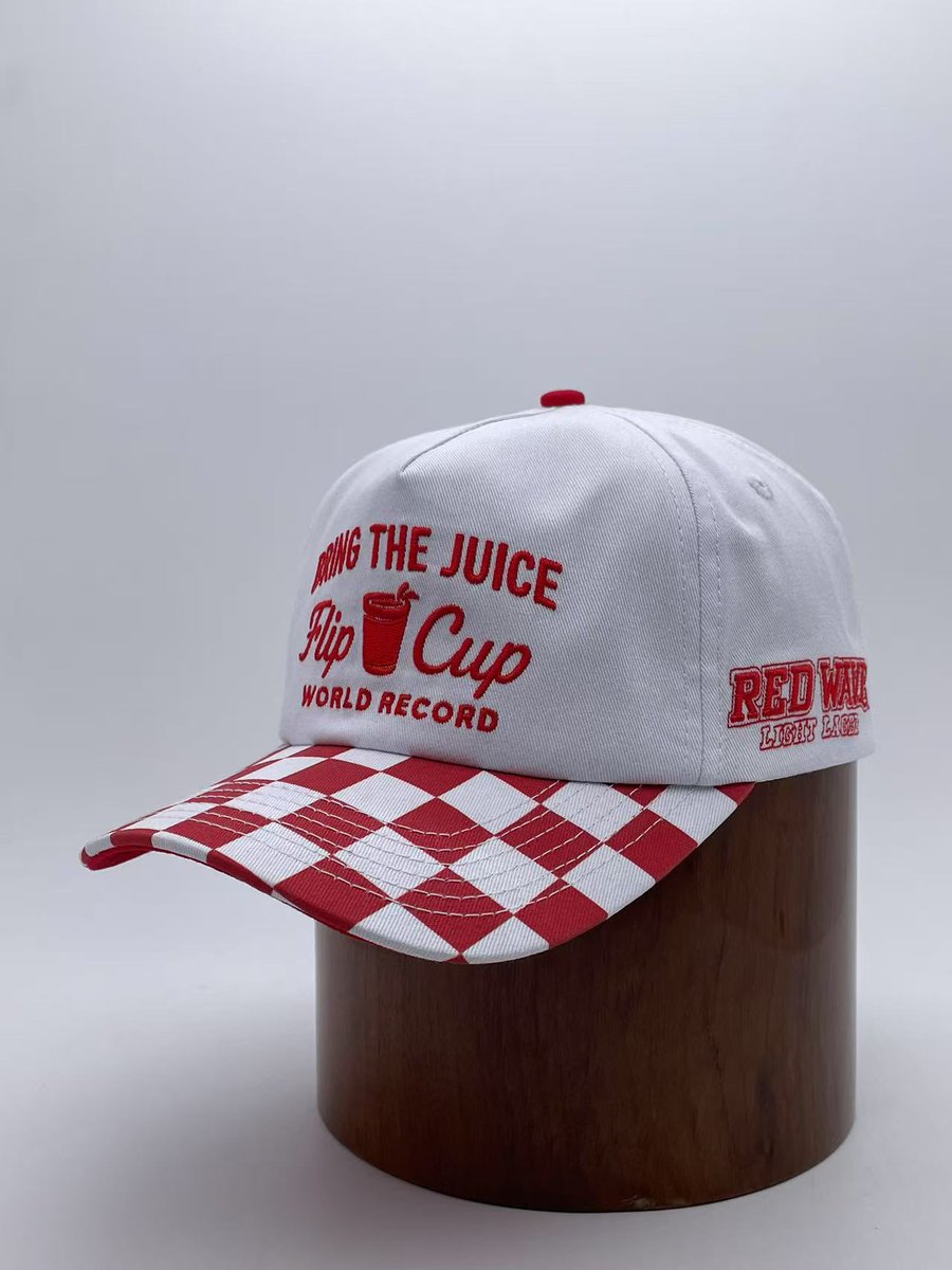 bt_juice_pod's tweet image. Official World Record Hats. Perfect for breaking records, drinking beer, bringing the juice, and sayin’ Go Dogs’. 🧃🤝🐶

First 200 participants get them for free. 

Saturday .