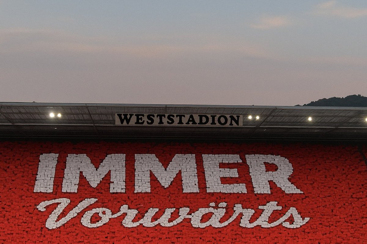 Away Section full.
#SCR #RapidWien #UECL #ConferenceLeague