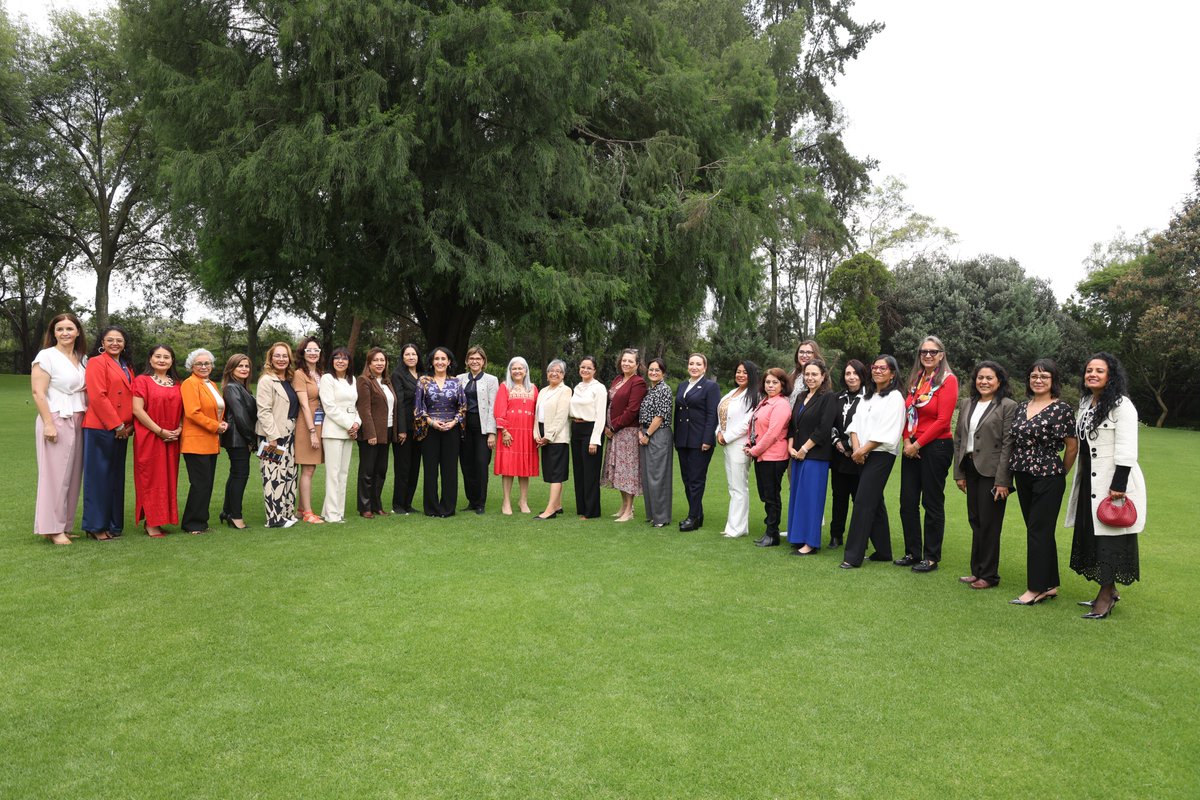 Participan en tres paneles de trabajo sobre la igualdad de género en las universidades de América Latina; los retos y perspectivas para lograr esta igualdad y equidad de género en la educación superior; y las mujeres en el mundo de la cultura escrita en Iberoamérica.