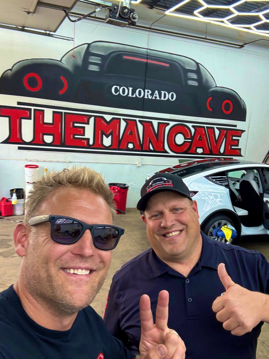 JoshWest247 ⚡️ (@joshwest247) on Twitter photo I had an absolute blast touring The Man Cave facility in North Denver Colorado today!
Video coming soon!
Thanks for everything <a href="/Man_Cave_Mike/">Man Cave Mike</a> I had an absolute blast touring The Man Cave facility in North Denver Colorado today!
Video coming soon!
Thanks for everything <a href="/Man_Cave_Mike/">Man Cave Mike</a>