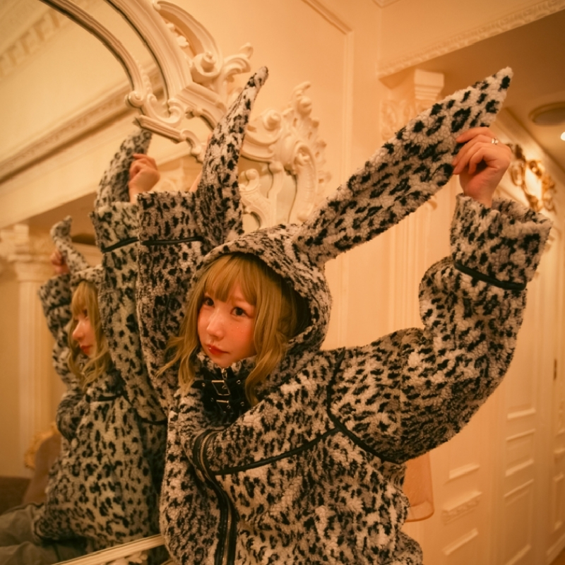 キャンディストリッパー Candy Stripper（キャンディストリッパー）の「MESH PATCHED