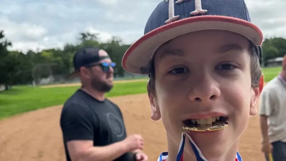 Chenue Her tweet media