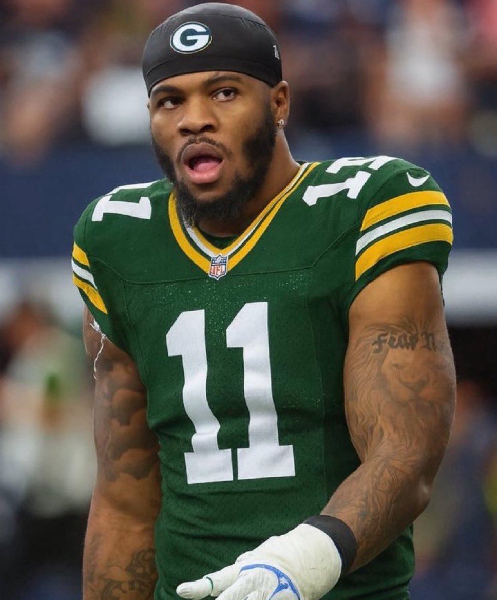 Redaly99's tweet image. We got Micah Parsons bro! No one talk to me. I need to clean my short rn.