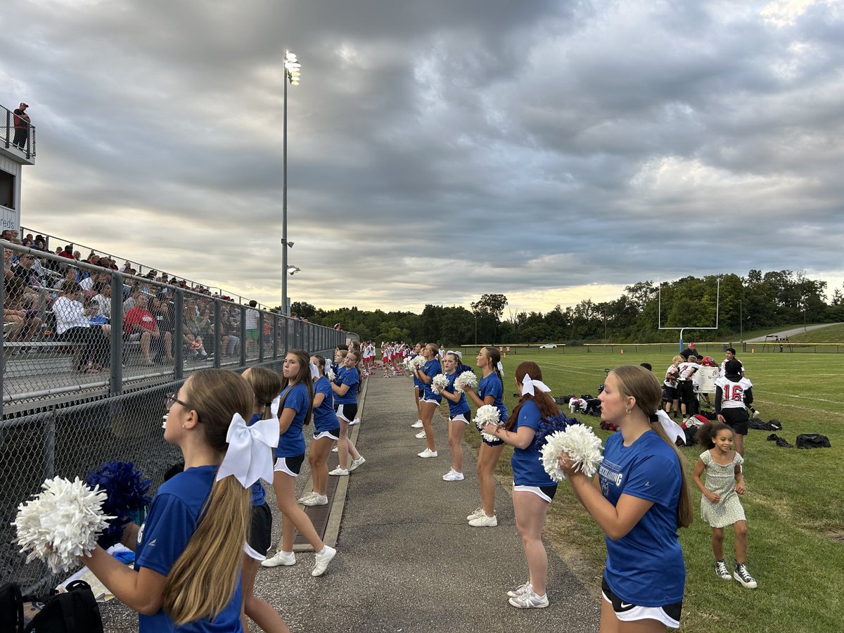 TheKCSD's tweet image. Twenhofel Middle School hosting Turkey Foot on a nice evening for 7th and 8th grade football. #TeamKenton