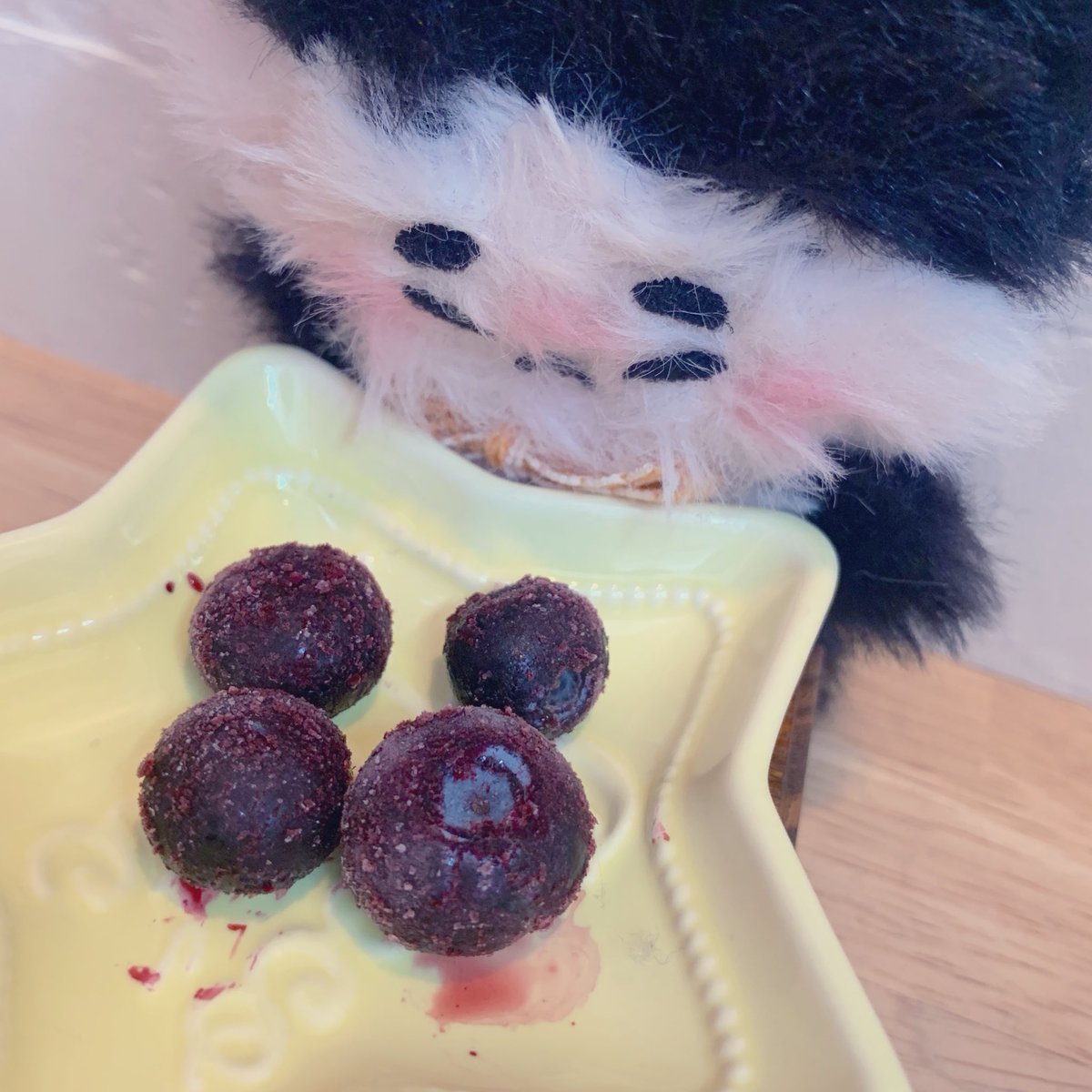 mgsr_mgsr's tweet photo. 🫐mgmg😋 https://t.co/1kEbtICqiq