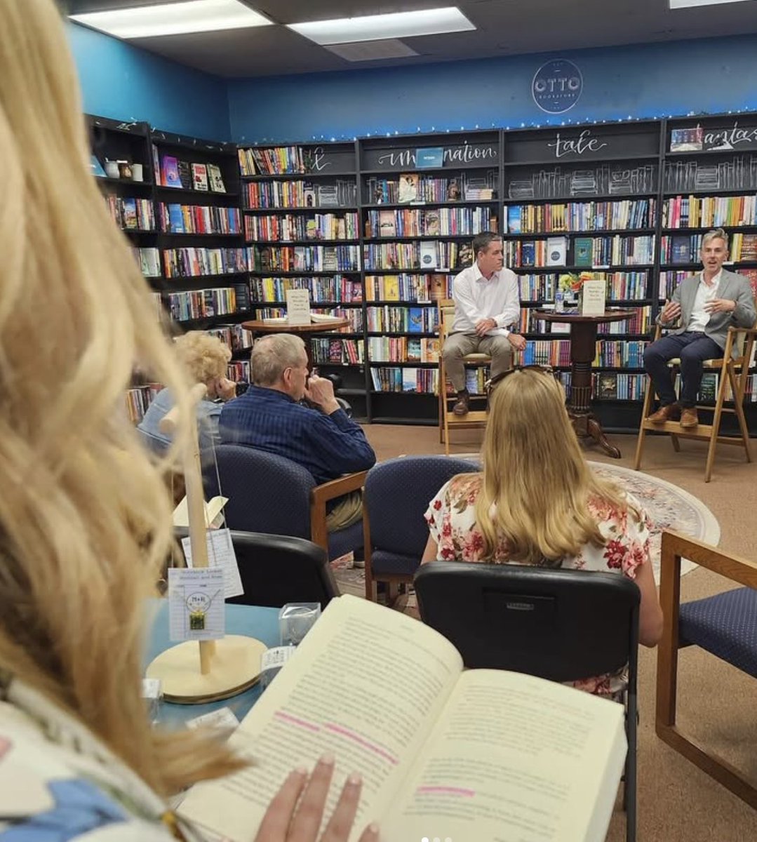 What’s better than an independent bookstore and a brisk fall breeze during #backtoschool season? (Hint: the answer is ‘nothing.’)

Thanks for hosting us in your neighborhood, <a href="/BLaSTIU17/">BLaST IU 17</a> and <a href="/OttoBookstore/">Otto Bookstore</a>!