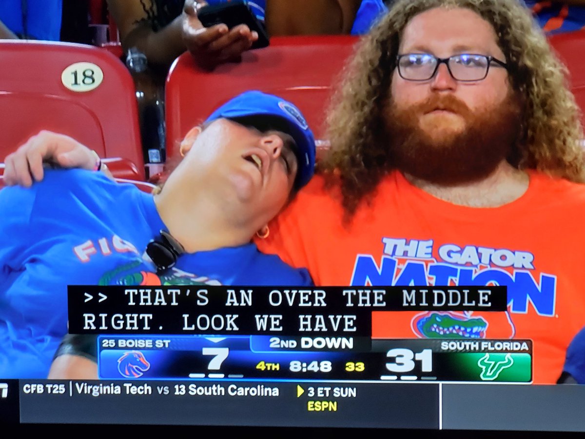 _Da_pistol's tweet photo. I can hear the snore from my TV screen . #Gators 🤣 #usfbulls #cfbisback https://t.co/i3o5PlJOS0