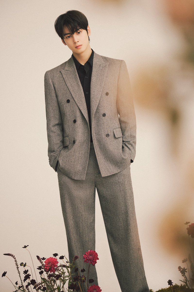 CEWNation's tweet photo. 250829

📸 Cha Eun-Woo for Liberclassy F/W  2025 Collection 

#CHAEUNWOO #차은우
 @CHAEUNWOO_offcl https://t.co/iL7JD6FgeC