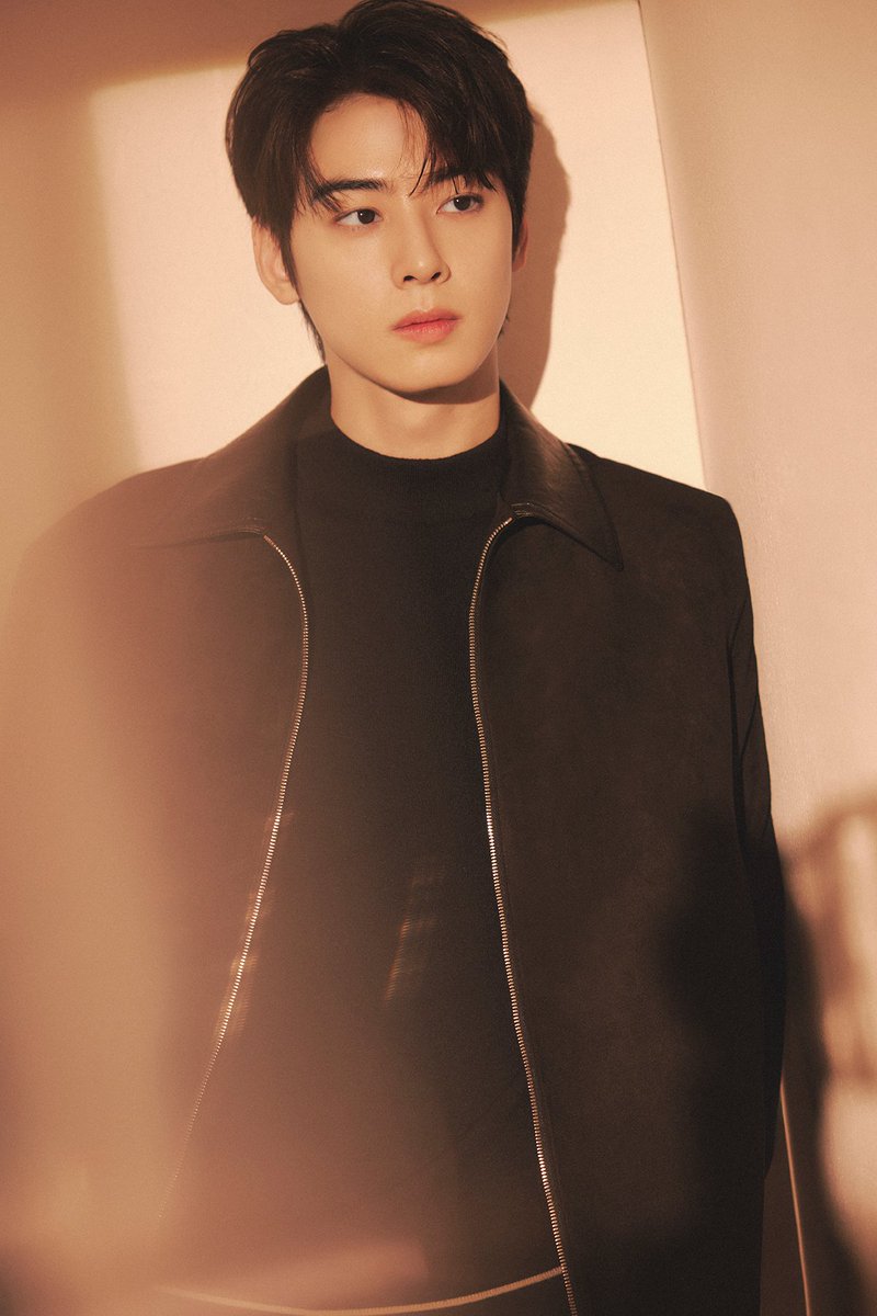 Cha Eunwoo's pick ~ Liberclassy 25 Fall Collection new arrivals 

favlook.co.kr/m/product_list…

#CHAEUNWOO #차은우 
#LIBERCLASSY #리버클래시 
<a href="/CHAEUNWOO_offcl/">CHA EUN-WOO OFFICIAL</a>