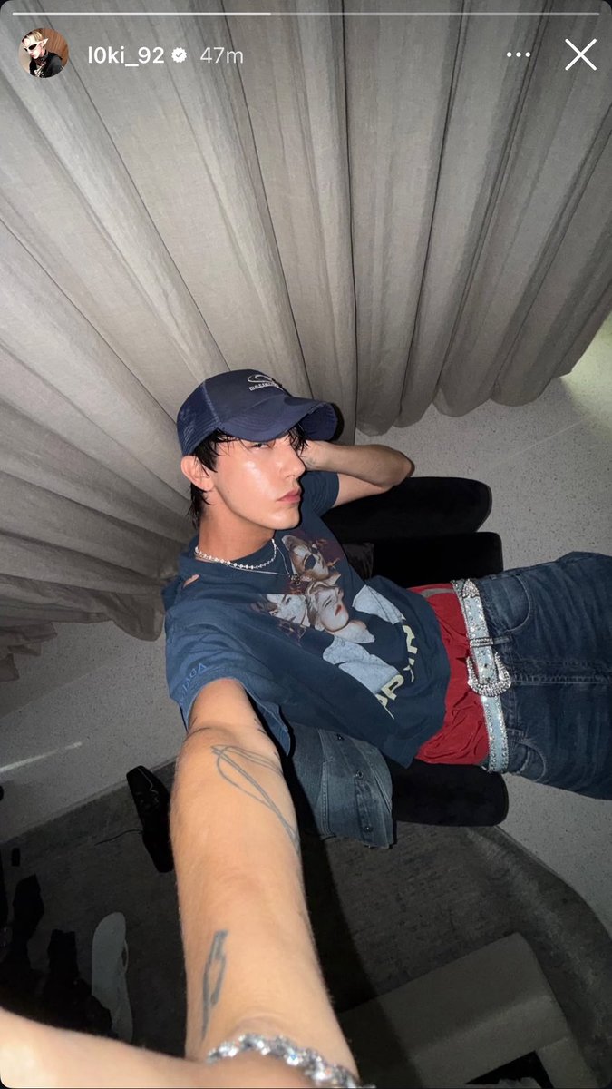 คุณโลอิคมาลงสตรใส่เสื้อน้องพีพีด้วยยยยยย