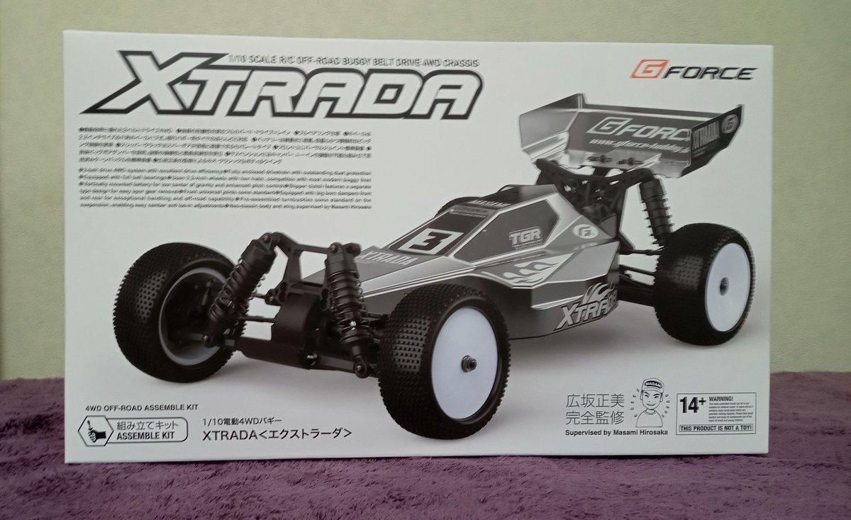 Alphonse_212's tweet photo. 届いた!
開けた!
箱小さいけど、パーツ詰まってて結構重め。
#gforcehobby
#XTRADA https://t.co/vecQjky6G8