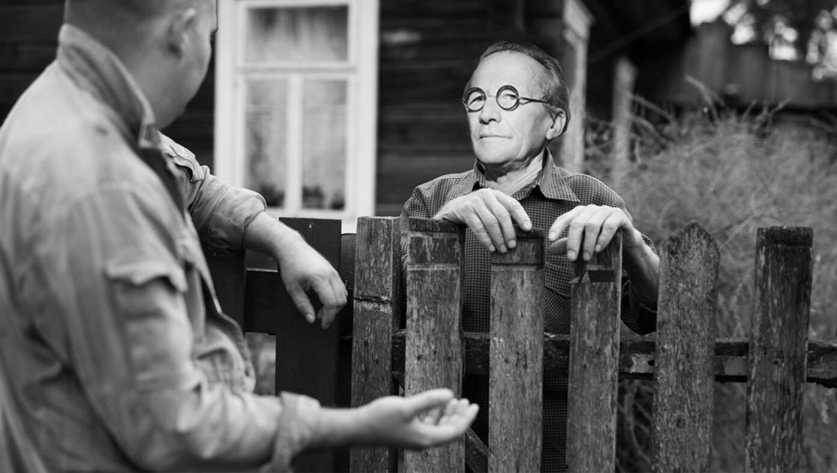 Schrödinger's Neighbor Says Thought Experiment Very Interesting But He'd Really Just Like A Straight Answer On Where His Cat Is buff.ly/OS12ocL