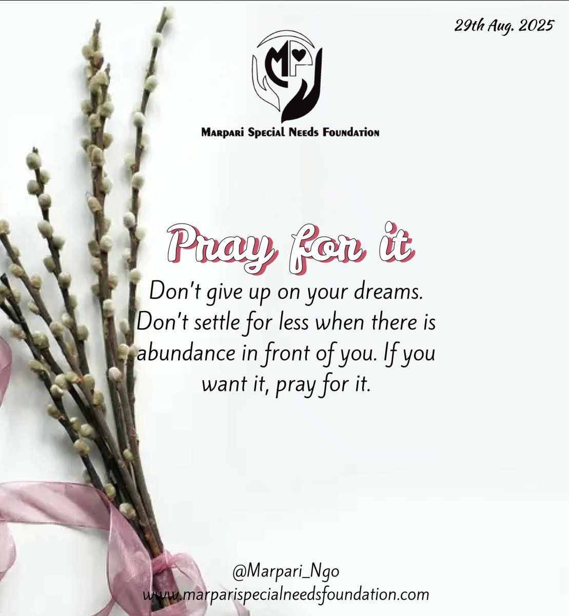 Marpari_NGO's tweet image. Pray for it
Don’t give up on your dreams.
Don’t settle for less when there is abundance in front of you. If you want it, pray for it.

#PrayForIt #DontGiveUp #DreamBig #FaithAndFocus #AbundanceMindset #TrustGod #BelieveAndReceive #NeverSettle #KeepTheFaith #PrayerWorks #DreamChas