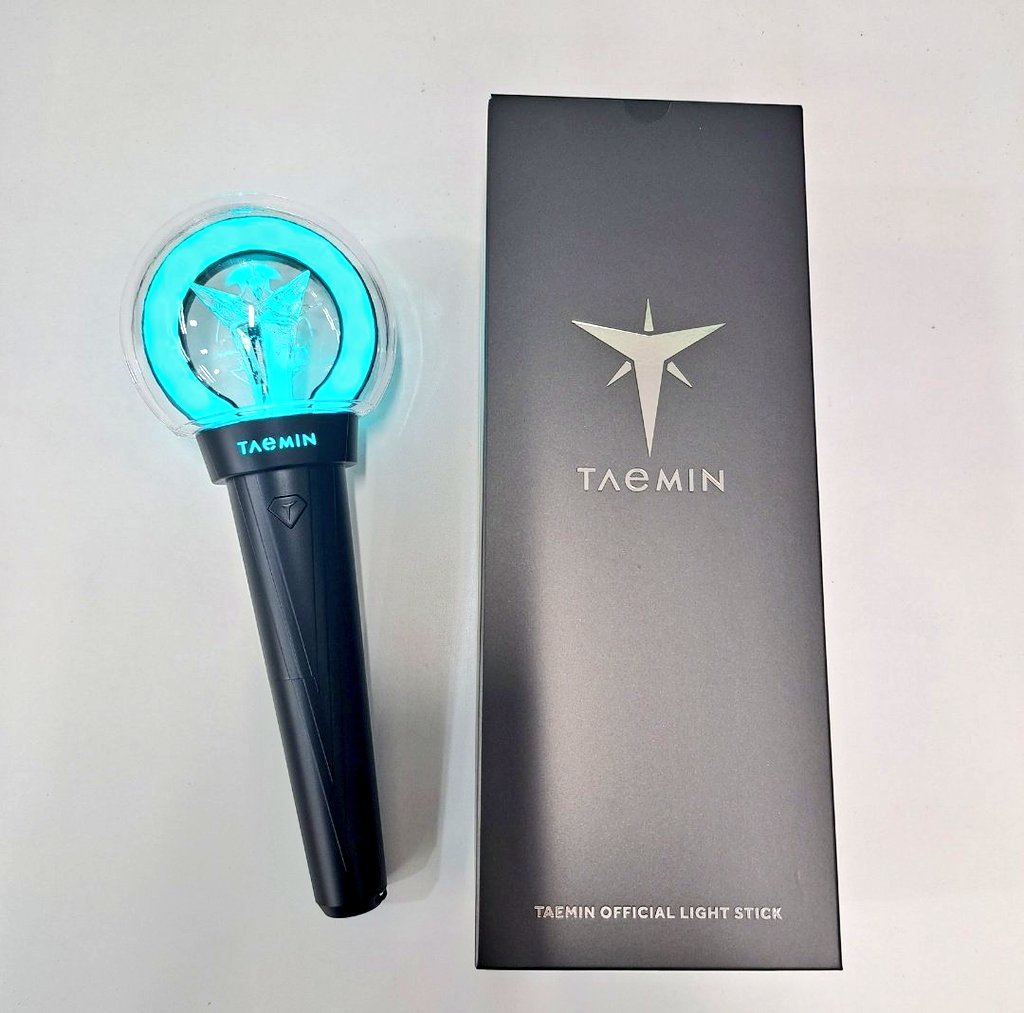 SHINee テミン ソロソウルコン 公式ペンライト SHINee テミン 公式 ペンライト ソロコン ソウルコン シャイニー