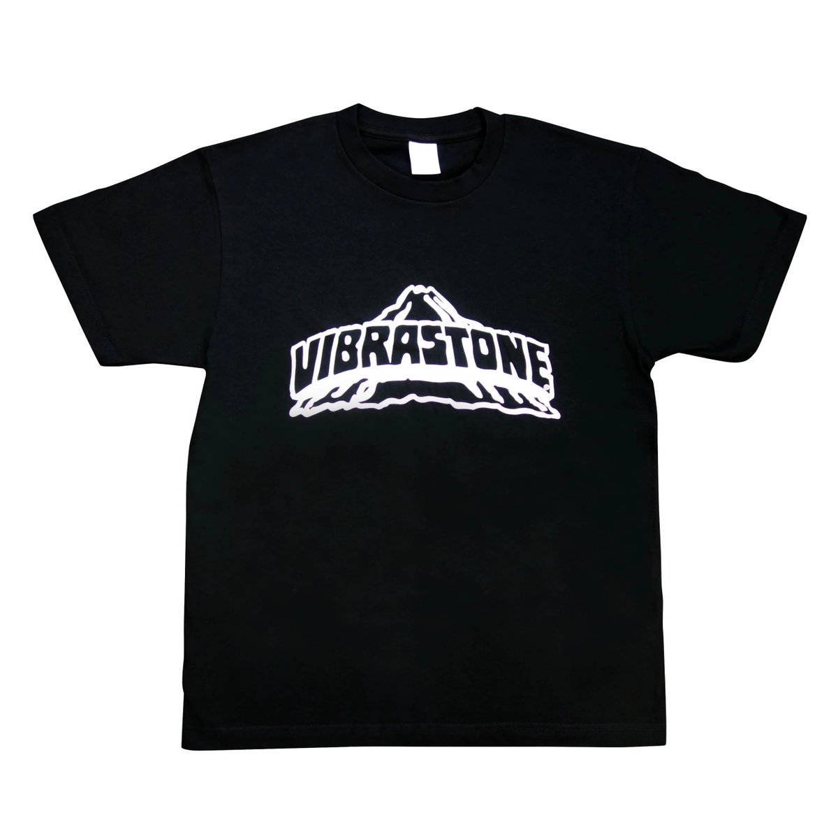small_books's tweet photo. 📷
胸アツ!
ビブラストーン 復刻版ロゴ Tシャツ、以下のサイトにて発売中です
https://t.co/Soq0EMy7xS
こちらは9/7(日)開催の
近田春夫×小泉今日子プロデュース
「BAD MORNING! CLUB」会場でも発売します。
#近田春夫 @ChikadaHaruo
#VIBRASTONE https://t.co/ZaoqA6dssr