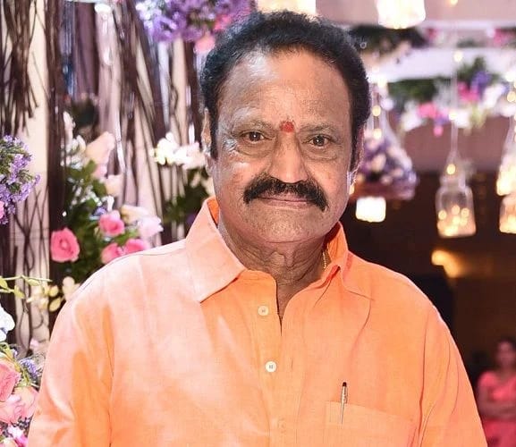 Ayyanna Patrudu (@ayyannapatruduc) on Twitter photo స్వర్గీయ నందమూరి హరికృష్ణ గారి వర్ధంతి సందర్భంగా ఘన నివాళి అర్పిస్తున్నాను. నిండైన ఆత్మీయత కు, ఆత్మాభిమానానికి ప్రతిరూపం నందమూరి హరికృష్ణ గారు. తెలుగుదేశం పార్టీ పొలిట్ బ్యూరో సభ్యునిగా, మంత్రి గా, శాసన సభ్యుడిగా, రాజ్యసభ సభ్యుడిగా తెలుగు ప్రజలకు ఆయన చేసిన సేవలు చిరస్మరణీయం. స్వర్గీయ నందమూరి హరికృష్ణ గారి వర్ధంతి సందర్భంగా ఘన నివాళి అర్పిస్తున్నాను. నిండైన ఆత్మీయత కు, ఆత్మాభిమానానికి ప్రతిరూపం నందమూరి హరికృష్ణ గారు. తెలుగుదేశం పార్టీ పొలిట్ బ్యూరో సభ్యునిగా, మంత్రి గా, శాసన సభ్యుడిగా, రాజ్యసభ సభ్యుడిగా తెలుగు ప్రజలకు ఆయన చేసిన సేవలు చిరస్మరణీయం.