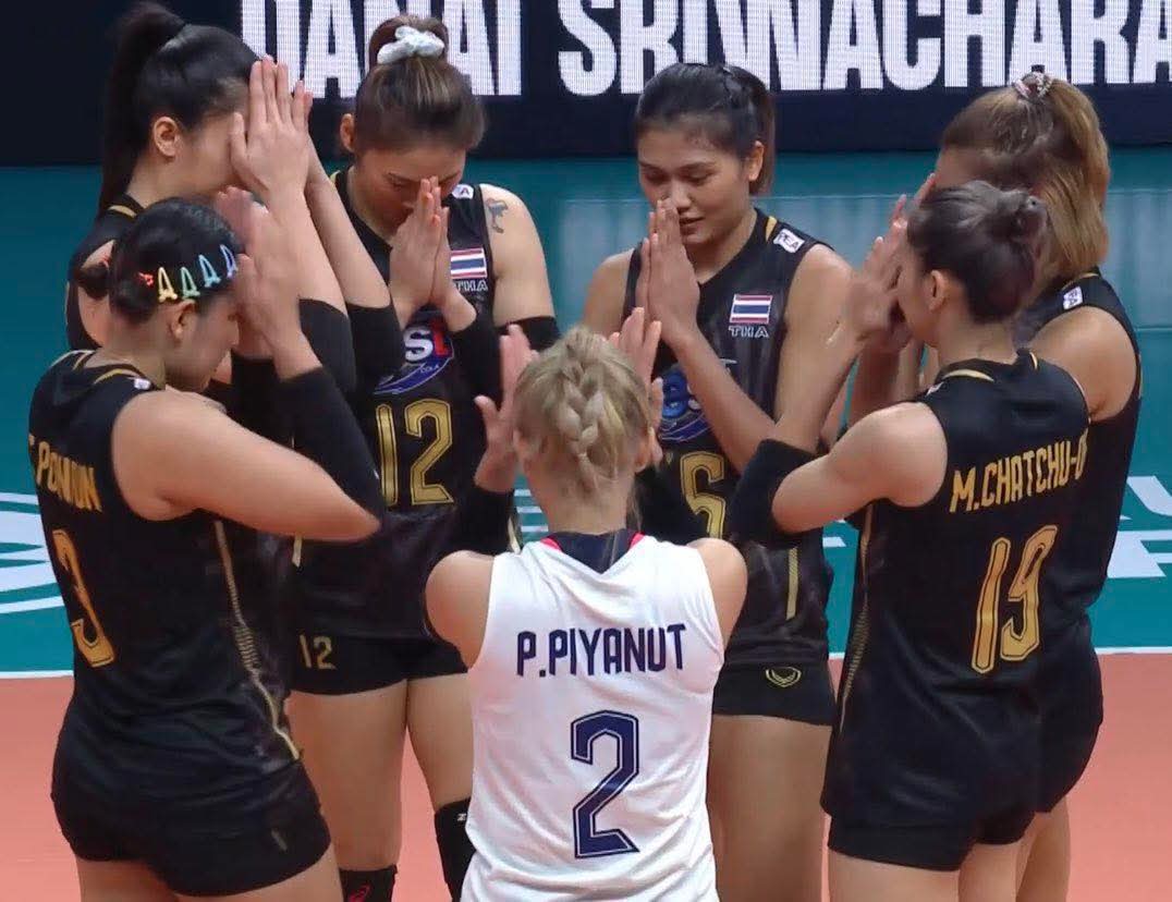 ในเมื่อไม่มีอะไรจะเสียแล้ว บนจ้ะ ไทยชนะญี่ปุ่น 
3-0 เซต แจกเงิน 224 บาท (2 คน คนละ 112 บาท)
3-1 เซต แจกเงิน 193 บาท (2 คน คนละ 96.5 บาท )
3-2 เซต แจกเงิน 162  บาท (2 คน คนละ 81 บาท )
สุ่มจากรีนี้ 
#วอลเลย์บอลหญิง