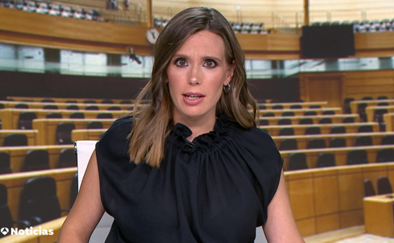 atresmediacom's tweet photo. #Audiencias I

📺 @antena3com suma otro día siendo la referencia informativa

🏆 @A3Noticias 1 (1,9 M y 21,1%) y @A3Noticias 2 (1,6 M y 19,4%) LIDERAN como LO+VISTO de la TV

👥 Consiguen 2.745.000 y 2.554.000 espectadores únicos, respectivamente

🏆 #NoticiasDeLaMañana, también LÍDER con un 16,4%