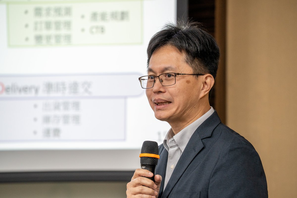 MiTACcomputing's tweet image. ✨ Great moments at #IPC WorksAsia – #AI &amp;amp; Future Factory Seminar!

Our colleague Jerrery Li shared how IPC-CFX and IPC-HERMES enable real-time data and smarter automation—driving the transformation of future factories. 🚀

Thank you to everyone who joined us in Taipei!