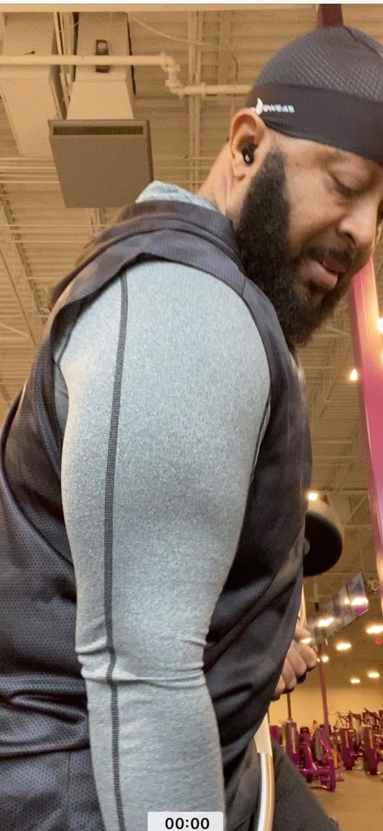tonyb3ll69's tweet image. Gotta get my ass back in da gym asap!!!