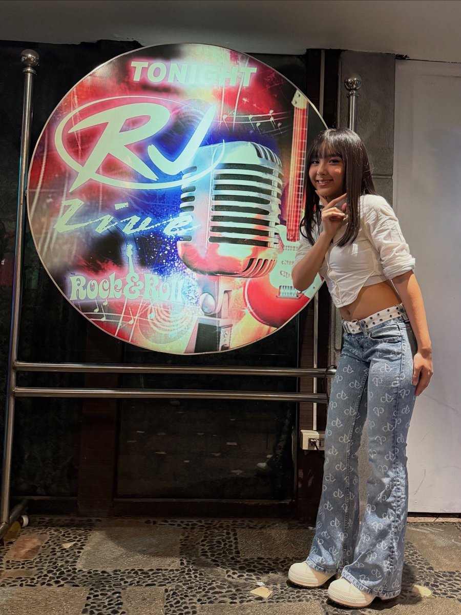 __raire's tweet photo. thank you to everyone who watched and supported Let’s Groove on RJTV last night 💜✨

It was fun and see you next time! 

#Rai #RaiofSunshine #Idol #photo #LetsGrooveOnRJTV #ThursdayChillspace #YourWeekdayGetaway #RJTV #RJBistro #LiveMusic https://t.co/seiNN6nd7g