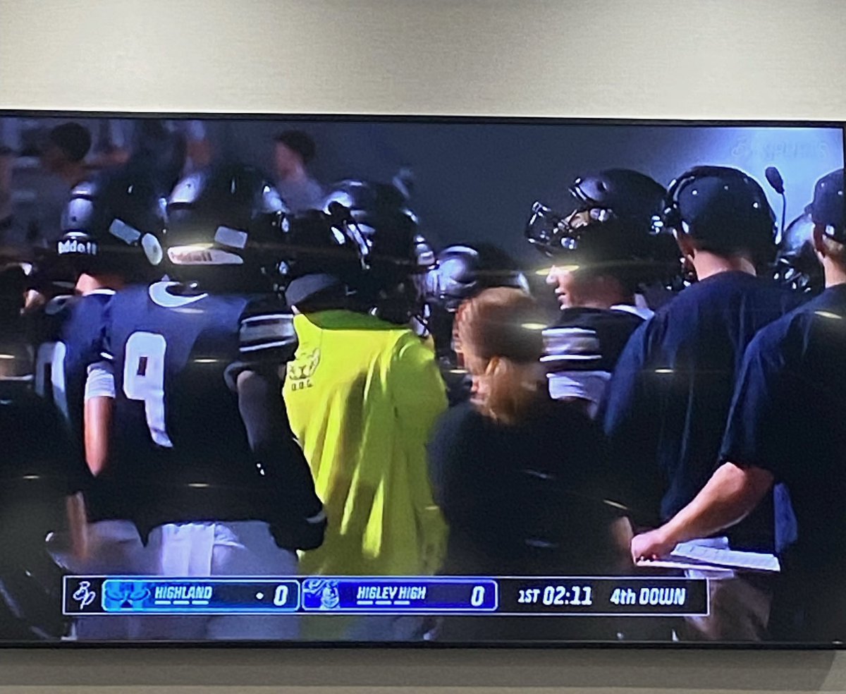 Boys were ballin!!! From the opening drive to the final whistle, our guys played with grit, discipline, and HEART. Final: 20–6 💪🐺 #Brotherhood #CultureWins #NextPlay #11hats