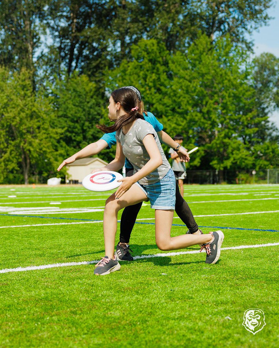 SeattleCascades's tweet photo. All about the ball 🥏

Sharing ultimate with our community one day at a time 🤞

#Frisbee #Camp #SeattleCascades #SeattleTempest #UFA #WUL #Seattle #SeattleUltimate #Ultimate #Youth https://t.co/l4TeIy8xyS