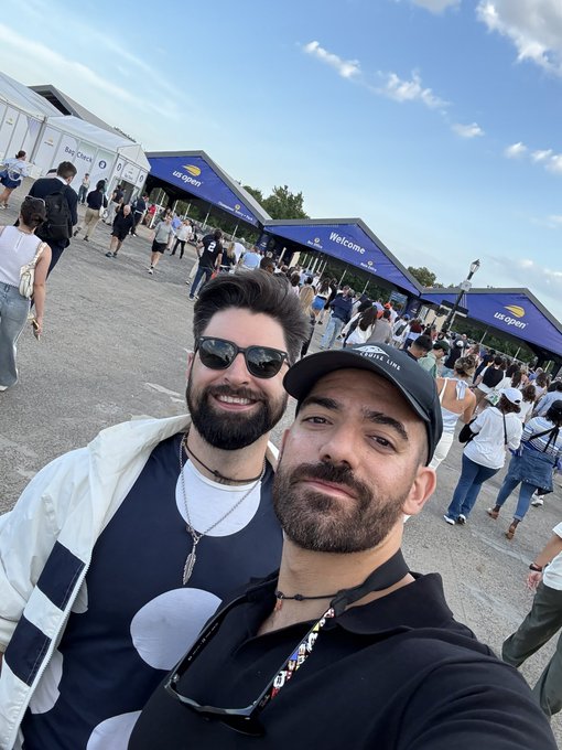 Watch TheGayGaston 🧔🏻‍♂️🌈's leaked NSFW photo on TwXstars