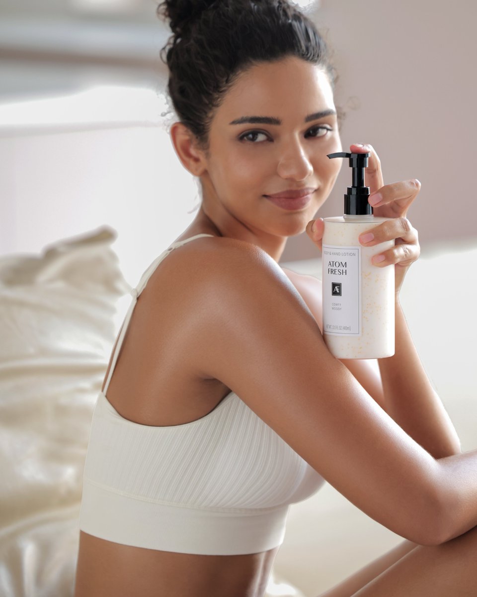 Atomfreshlab's tweet image. The best moment of the day.
Healthy skin, confident you—your daily skincare routine starts here. 🛁

#bodycareroutine #selfcare #atomfresh #urbanwoman #cleanbeauty #bodylotion