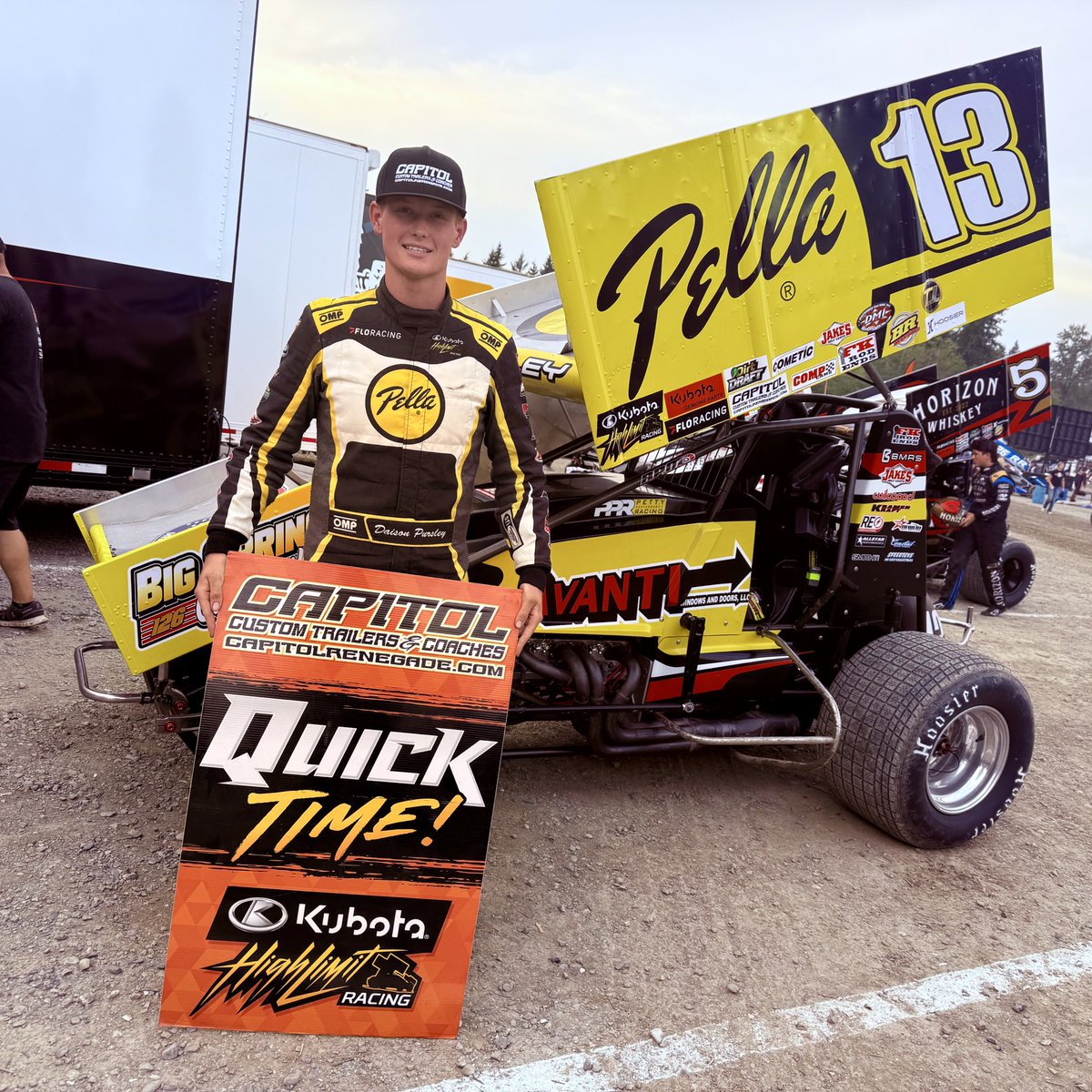 Make it 🖐🏼 <a href="/CapitolRenegade/">Capitol Renegade</a> QuickTime Awards for <a href="/DaisonPursley/">Daison Pursley</a> with <a href="/Kubota_USA/">Kubota Tractor Corporation</a> High Limit Racing!

His fifth of the season brings him closer to league leader Aaron Reutzel (8).