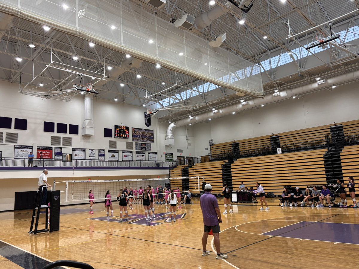 DrJoshLowe's tweet photo. I enjoyed watching student-athletes compete and proudly represent their schools tonight. Both the North vs. Lambert softball game and the North vs. West volleyball match were exciting contests! #focusonthegoodinlife https://t.co/cfZUagPQmP