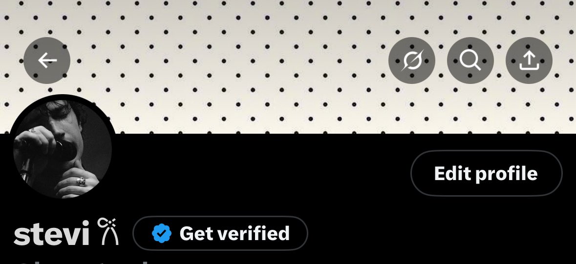 luvgotmehere's tweet photo. New layout #doNOTforgetme https://t.co/f7bq20U0nD