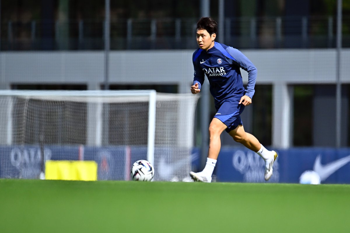 주말을 앞두고도 멈추지 않는 강인의 열정 🔥 #TGIF