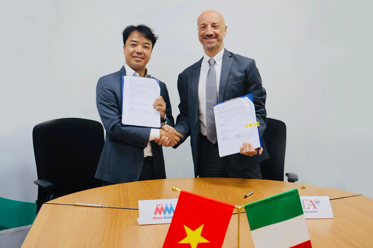 ITAHochiminh's tweet photo. ๐ฎ๐น๐ค๐ป๐ณ Successful MOU signing between ITA & MM Mega Market Vietnam to promote Made in Italy (2025โ2027)!
๐A key milestone for Italian brands & cuisine in Vietnamโจ
๐Follow us for further promotional activities in the upcoming months!
#MadeInItaly #ECommerce #ITA #MMMega https://t.co/3XOaAINOf3
