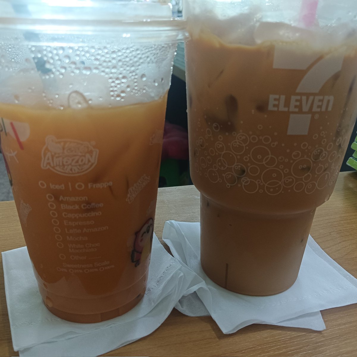 ขอบคุณพี่ๆ น้องๆ ที่เอ็นดูหัวหน้าคนนี้นะคะ #เราเป็นหัวหน้าที่ไม่เคยถือตัว ถือแต่แก้ว🍹